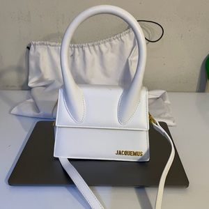 Jacquemus moyen